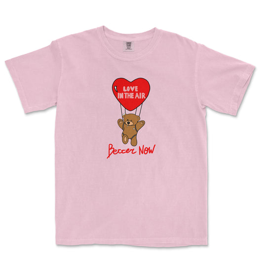 Love in the air T-shirt (Soft Pink )